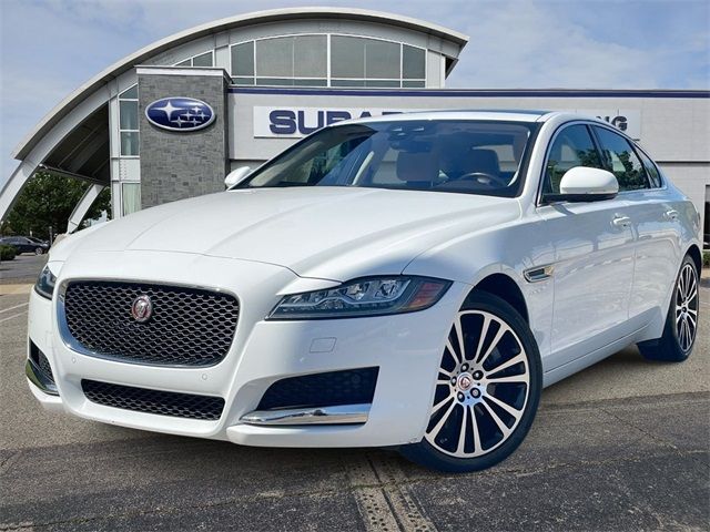 2020 Jaguar XF 30t Prestige