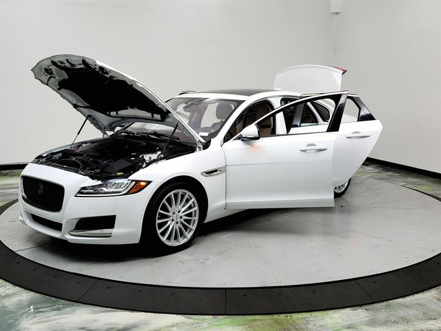 2020 Jaguar XF 30t Prestige