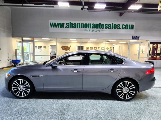 2020 Jaguar XF 30t Prestige