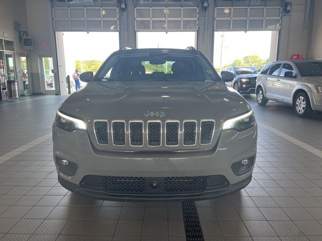 2020 Jeep Cherokee LUX