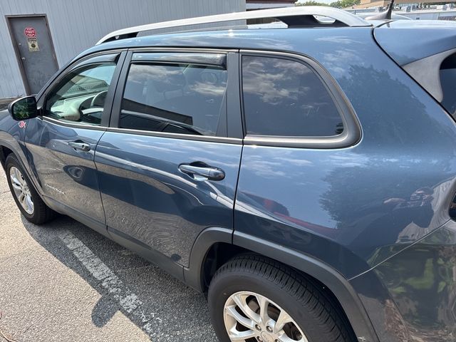 2020 Jeep Cherokee Latitude