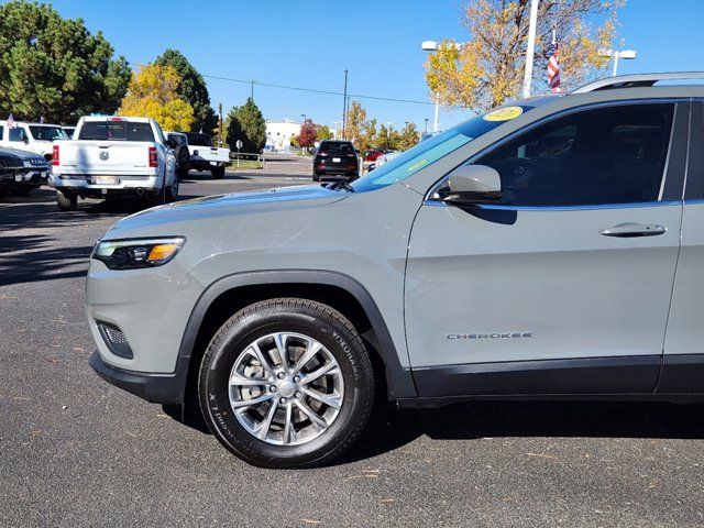 2020 Jeep Cherokee LUX