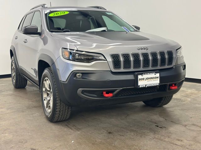 2020 Jeep Cherokee Trailhawk