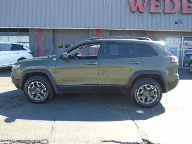 2020 Jeep Cherokee Trailhawk