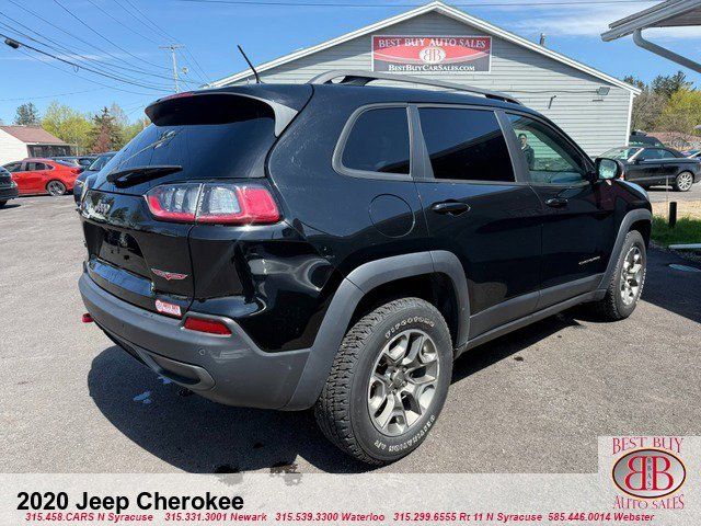 2020 Jeep Cherokee Trailhawk