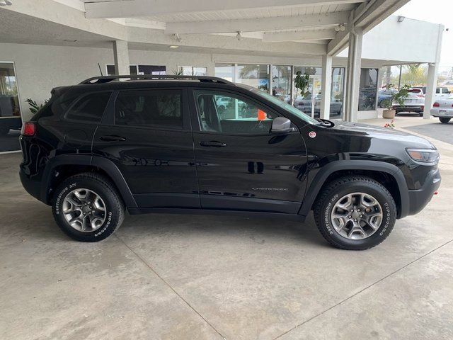 2020 Jeep Cherokee Trailhawk