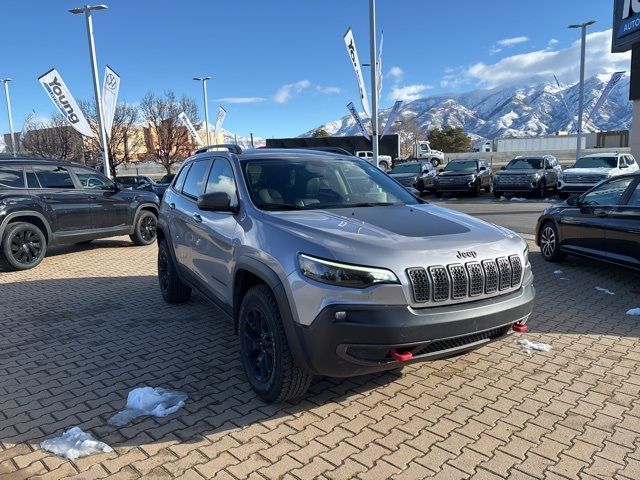 2020 Jeep Cherokee Trailhawk