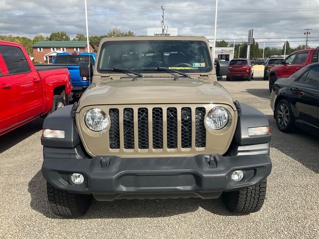 2020 Jeep Gladiator Sport