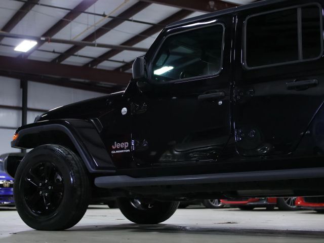 2020 Jeep Gladiator North