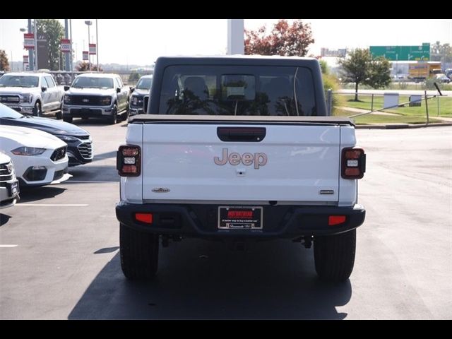 2020 Jeep Gladiator North