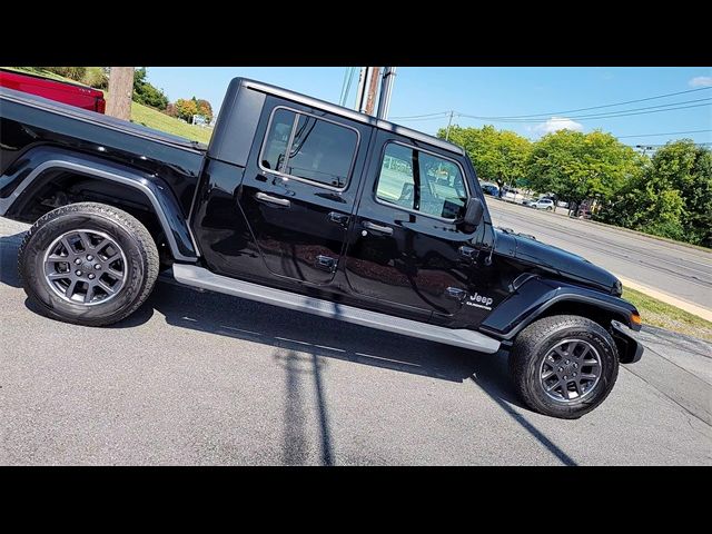 2020 Jeep Gladiator Overland