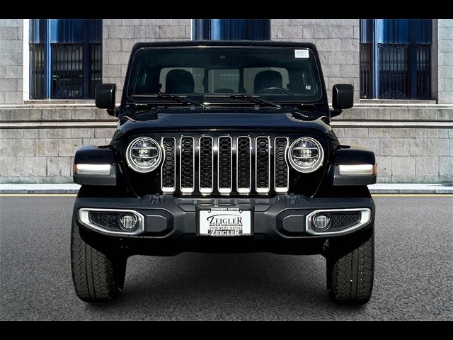 2020 Jeep Gladiator North