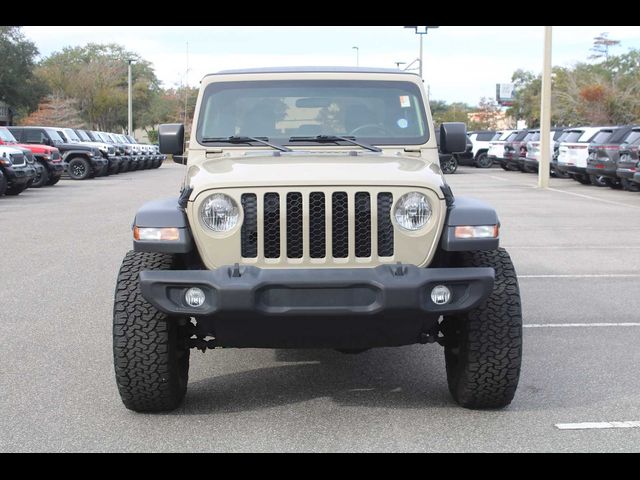 2020 Jeep Gladiator Sport