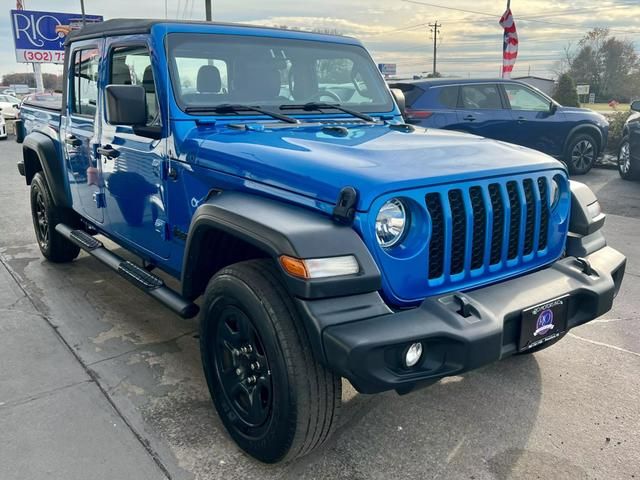 2020 Jeep Gladiator Sport