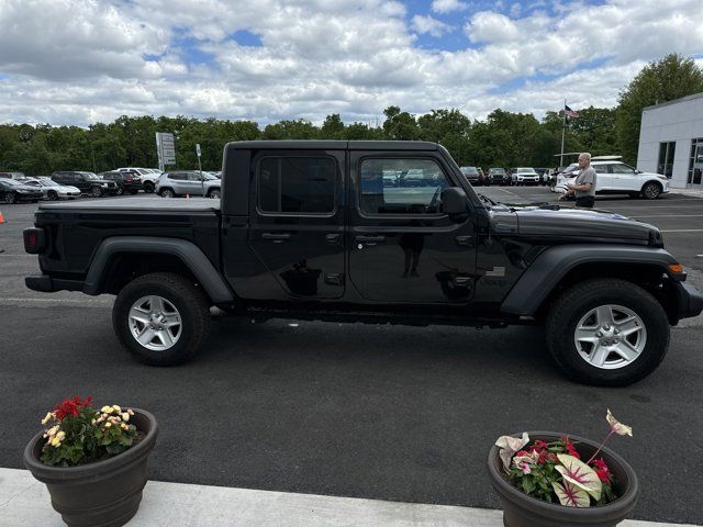 2020 Jeep Gladiator Sport S