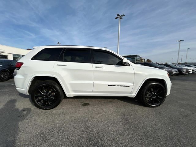 2020 Jeep Grand Cherokee Altitude