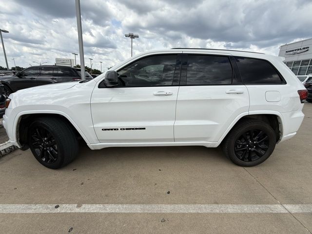 2020 Jeep Grand Cherokee Altitude