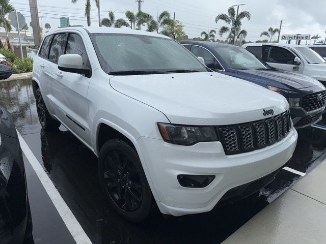 2020 Jeep Grand Cherokee Altitude