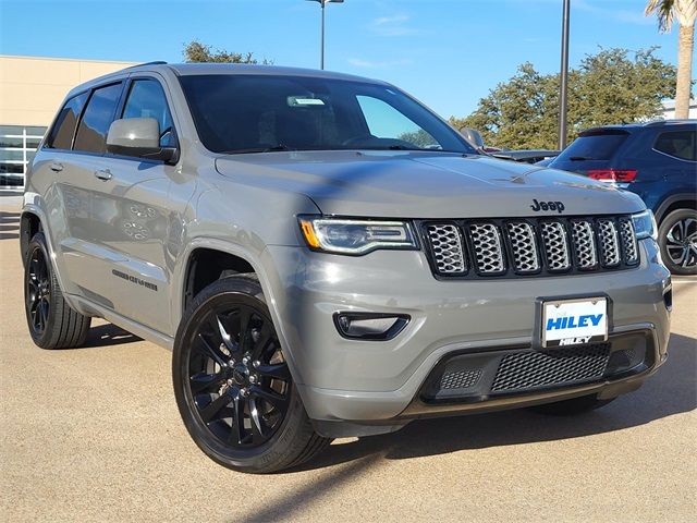 2020 Jeep Grand Cherokee Altitude