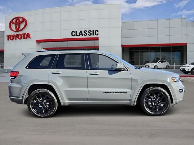 2020 Jeep Grand Cherokee Altitude