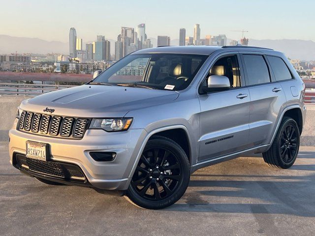 2020 Jeep Grand Cherokee Altitude