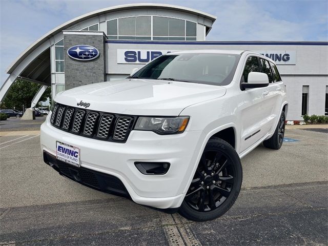 2020 Jeep Grand Cherokee Altitude