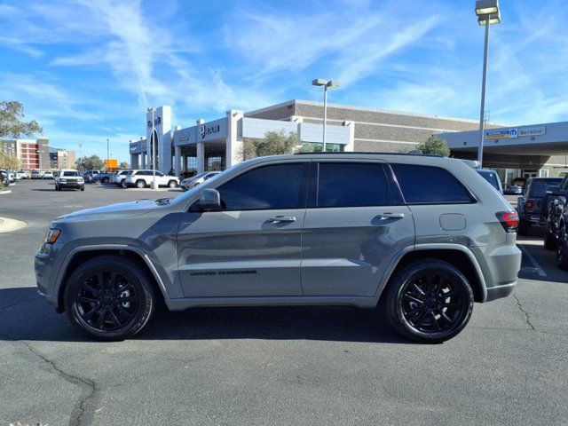 2020 Jeep Grand Cherokee Altitude