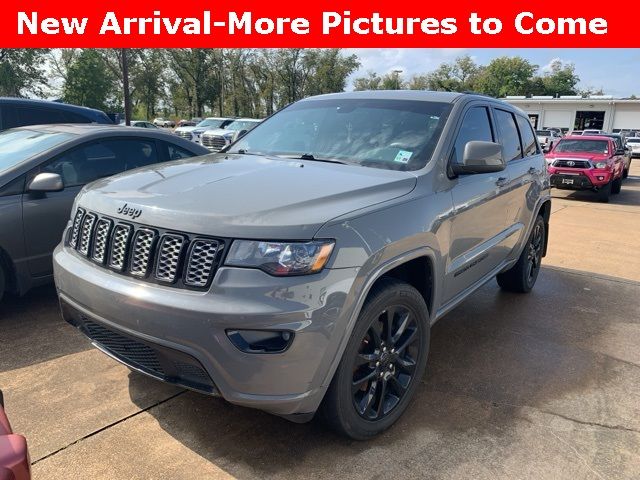 2020 Jeep Grand Cherokee Altitude