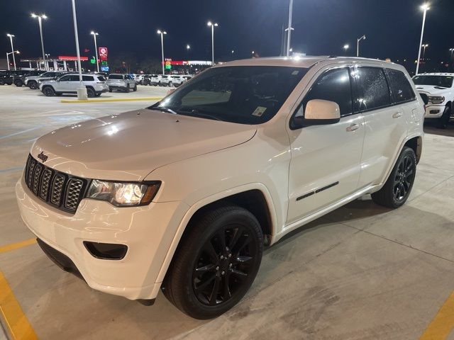 2020 Jeep Grand Cherokee Altitude