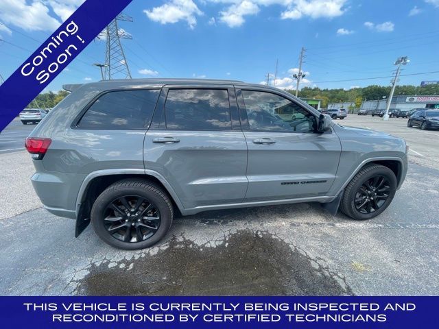 2020 Jeep Grand Cherokee Altitude