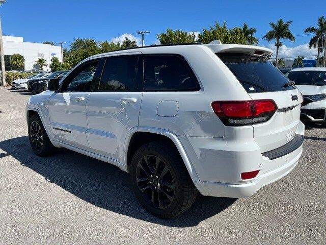 2020 Jeep Grand Cherokee Altitude