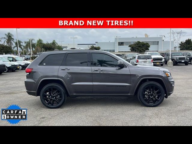 2020 Jeep Grand Cherokee Altitude