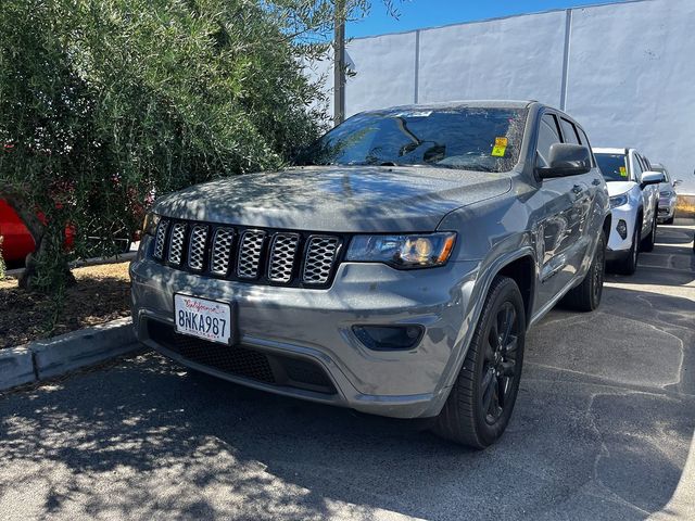 2020 Jeep Grand Cherokee Altitude