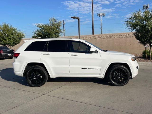 2020 Jeep Grand Cherokee Altitude