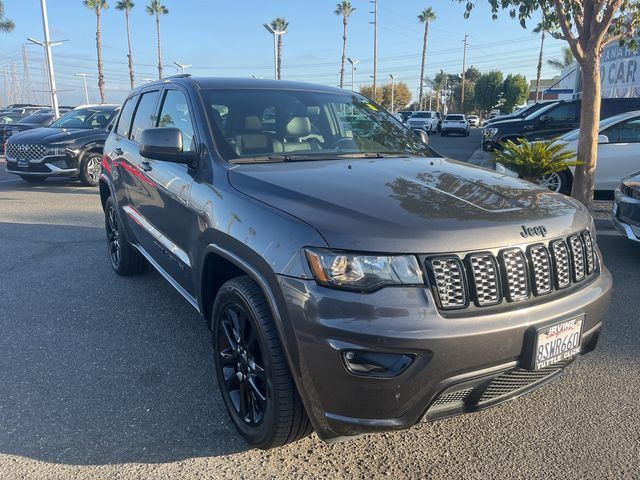 2020 Jeep Grand Cherokee Altitude