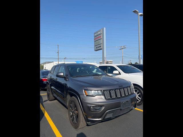 2020 Jeep Grand Cherokee Altitude