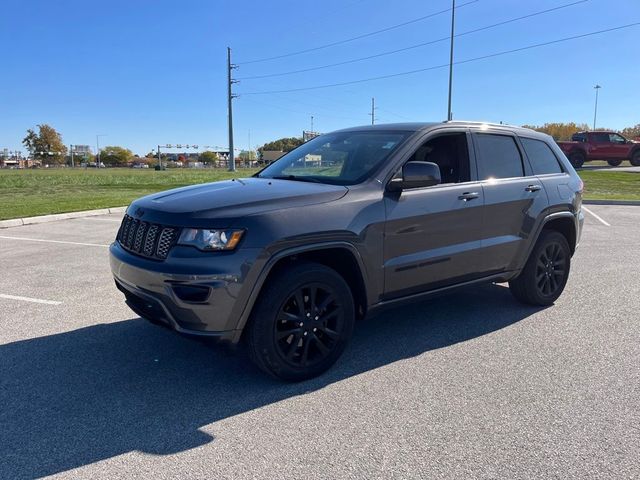 2020 Jeep Grand Cherokee Altitude