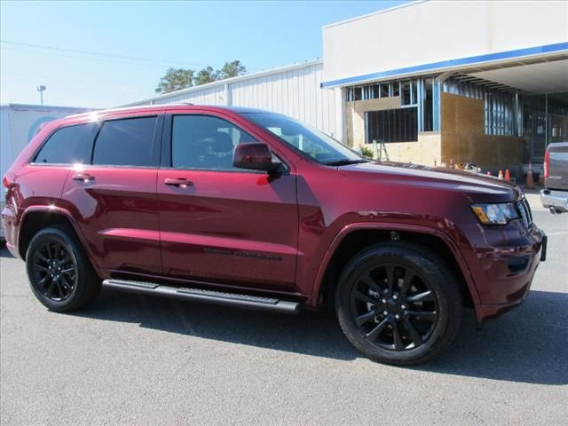 2020 Jeep Grand Cherokee Altitude