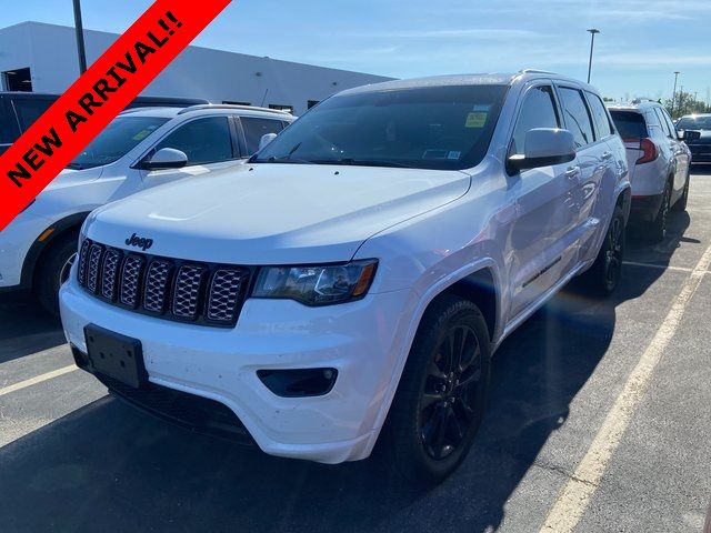 2020 Jeep Grand Cherokee Altitude