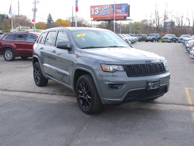 2020 Jeep Grand Cherokee Altitude