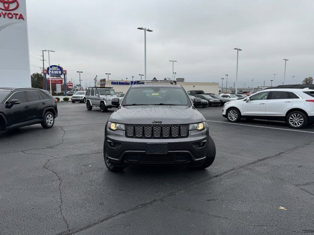 2020 Jeep Grand Cherokee Altitude