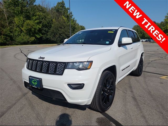 2020 Jeep Grand Cherokee Altitude