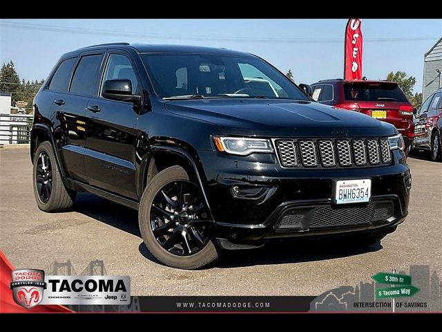 2020 Jeep Grand Cherokee Altitude