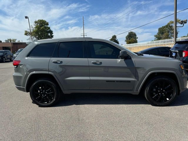 2020 Jeep Grand Cherokee Altitude