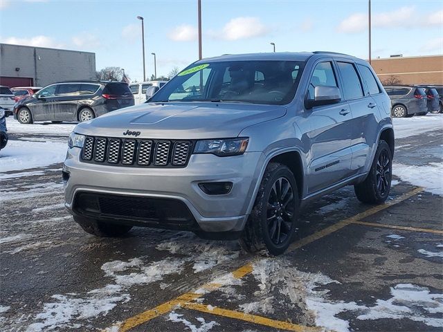 2020 Jeep Grand Cherokee Altitude