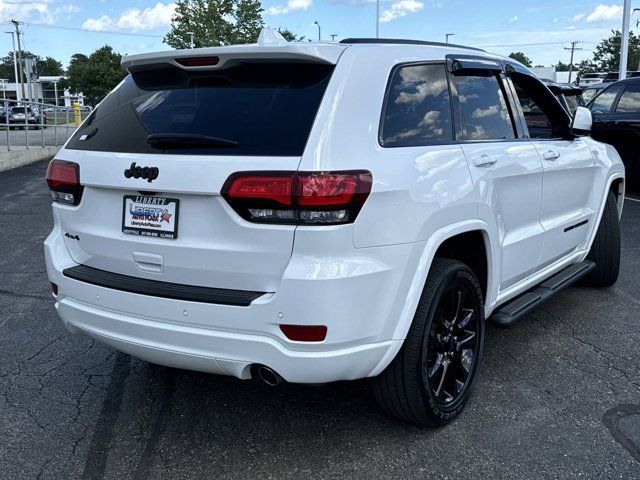 2020 Jeep Grand Cherokee Altitude