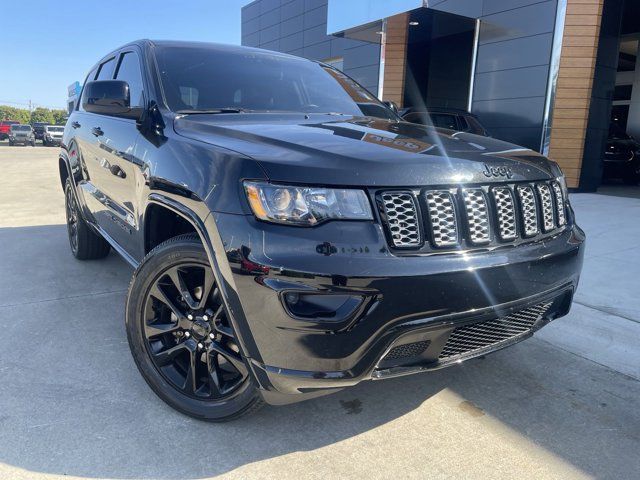 2020 Jeep Grand Cherokee Altitude