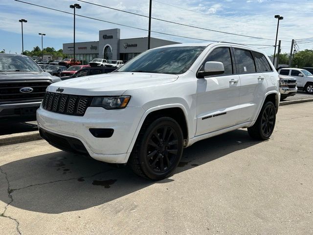 2020 Jeep Grand Cherokee Altitude