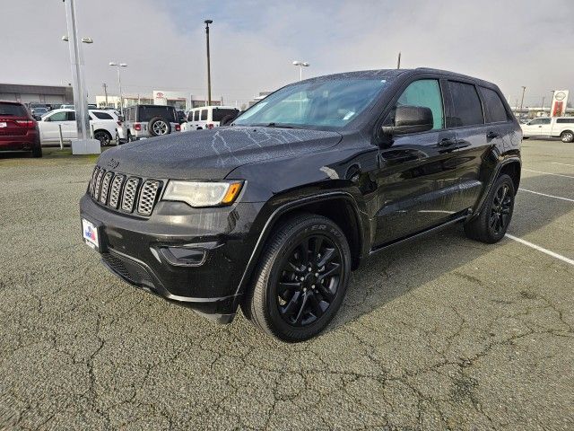 2020 Jeep Grand Cherokee Altitude