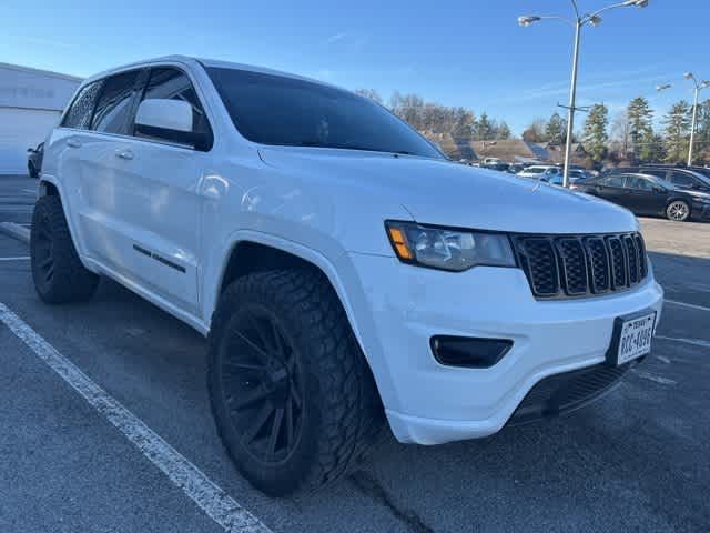 2020 Jeep Grand Cherokee Altitude